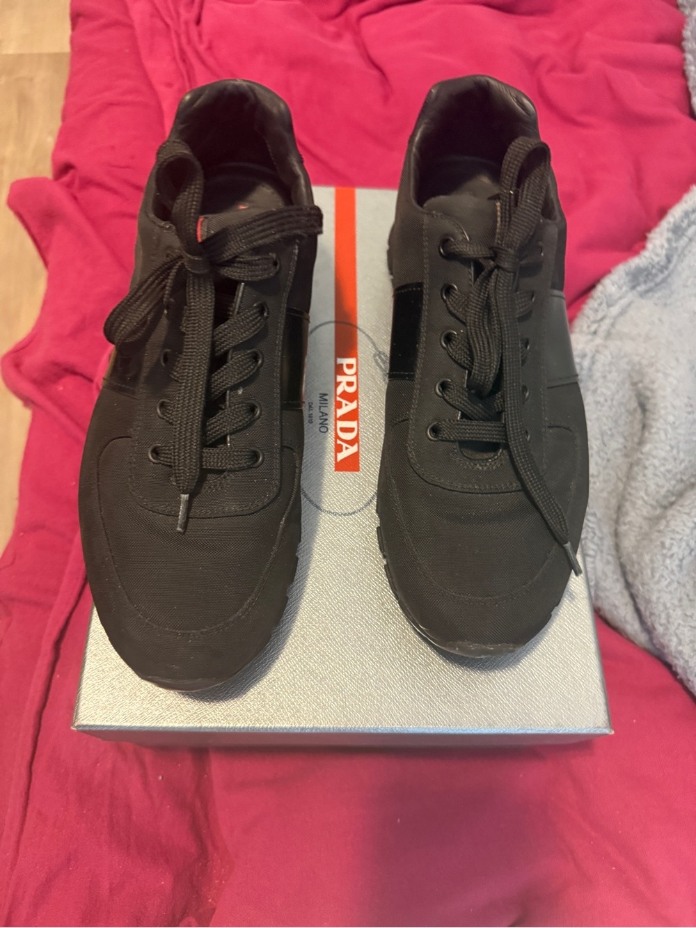 Prada Black Lace-Up Low-Top Sneakers with Red Accent - Picture 3 of 6